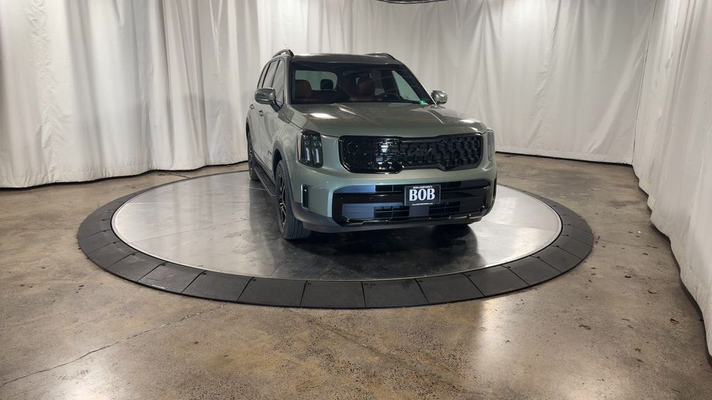 new 2025 Kia Telluride car, priced at $46,405