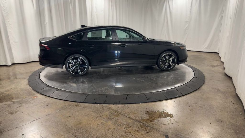 new 2025 Honda Accord Hybrid car, priced at $34,805