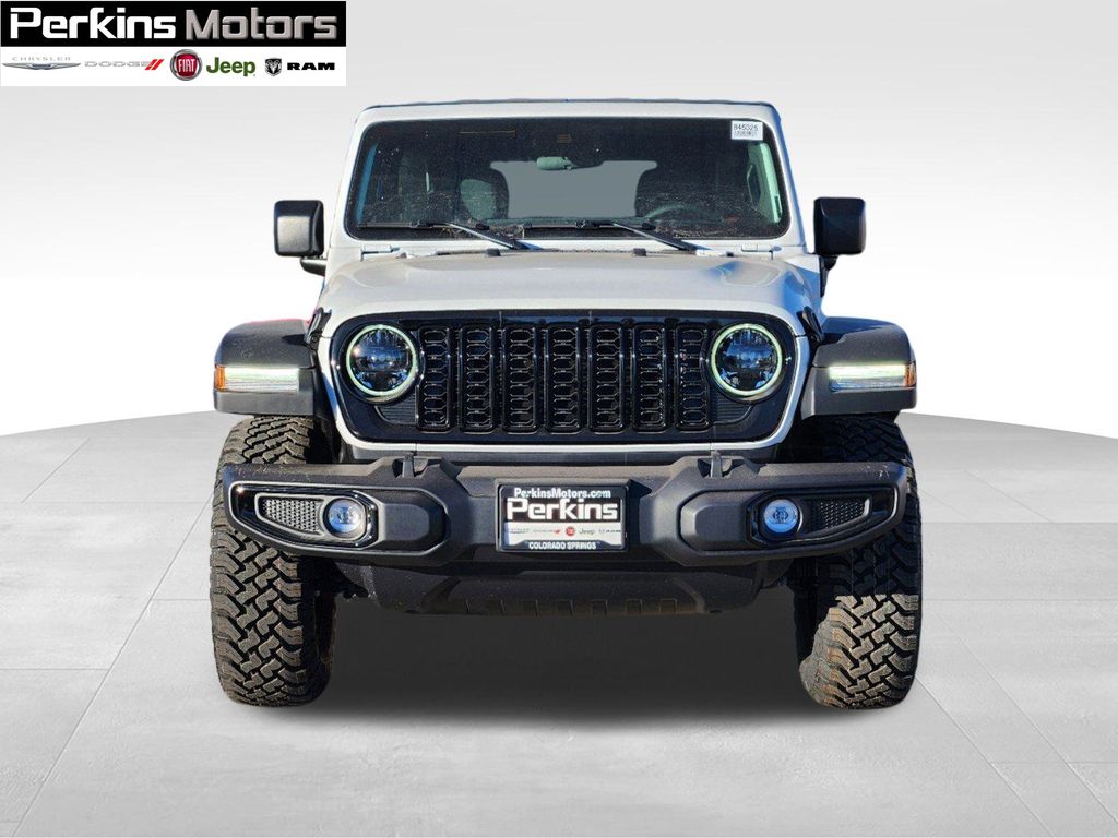 new 2025 Jeep Wrangler car, priced at $51,109