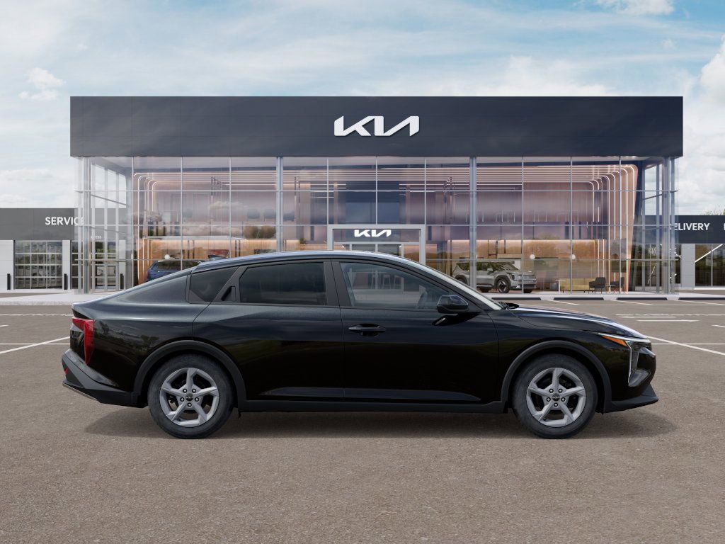 new 2025 Kia K4 car, priced at $22,123