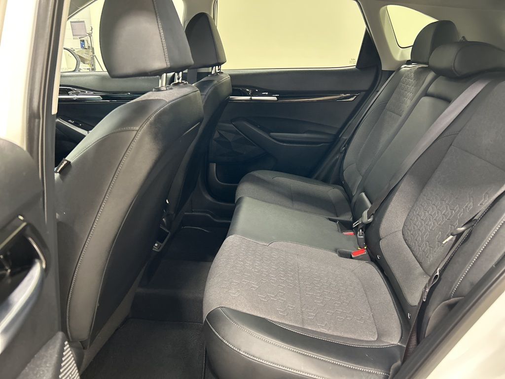 used 2024 Kia Seltos car, priced at $23,374