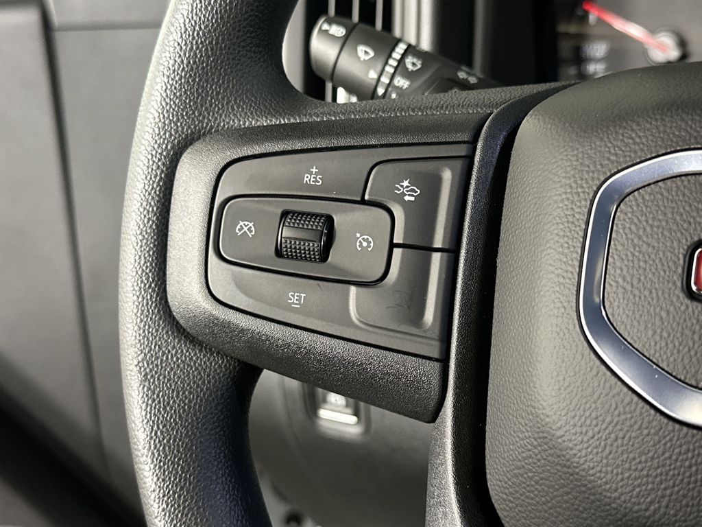 new 2025 GMC Sierra 1500 car, priced at $44,345