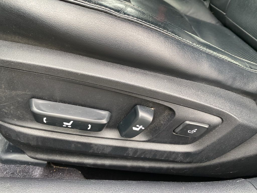 used 2013 Lexus ES car, priced at $11,500