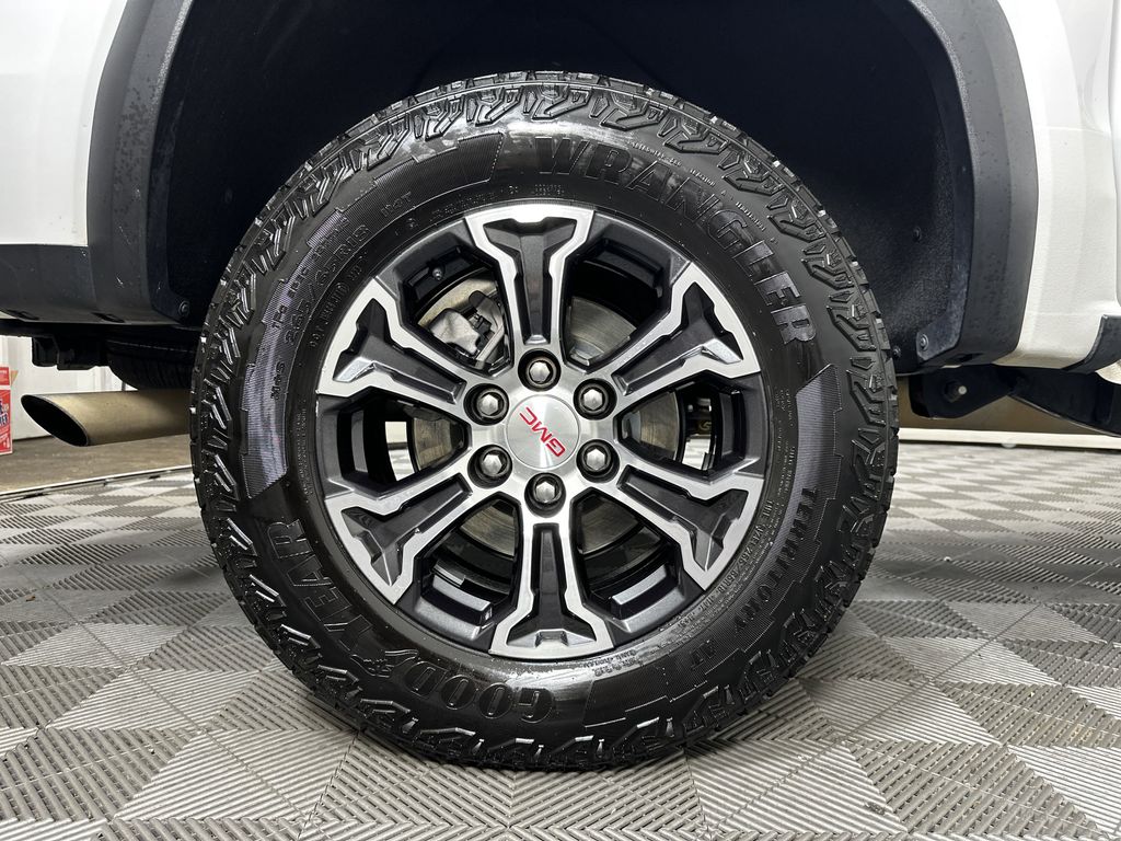 used 2023 GMC Canyon car, priced at $40,963
