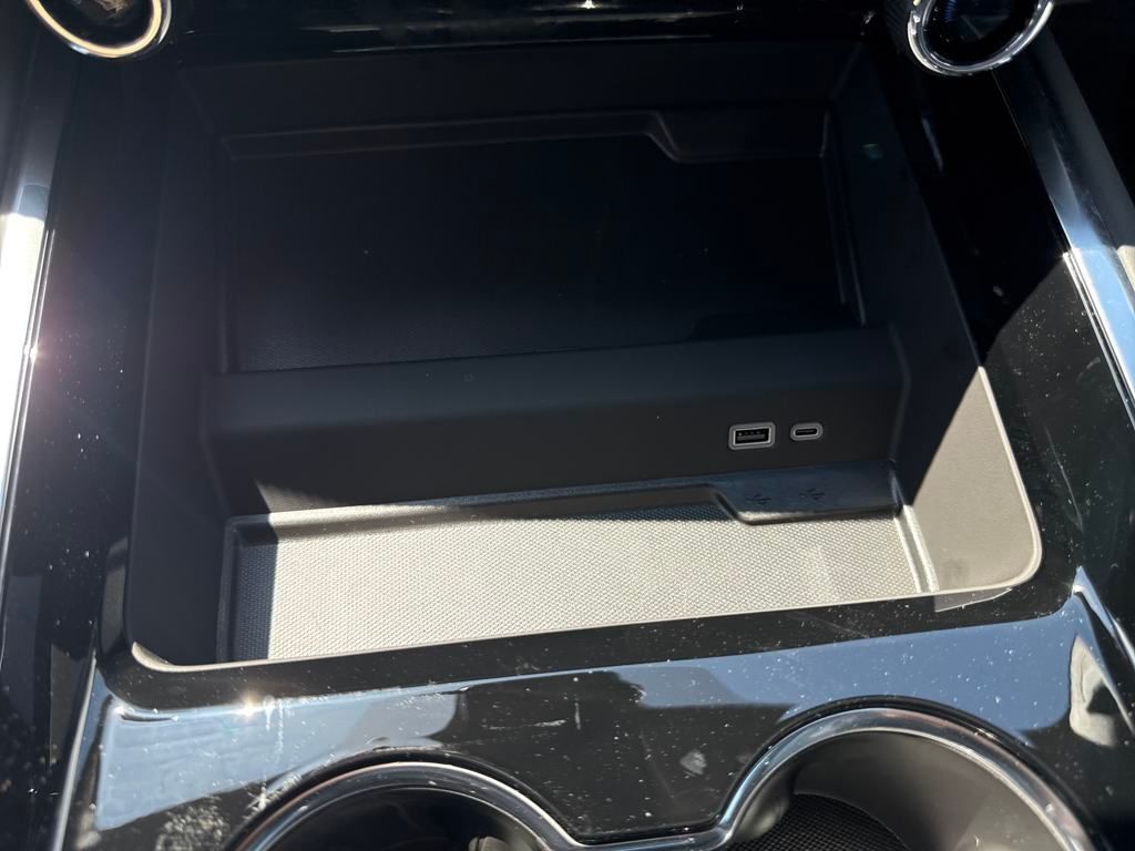 new 2025 Chevrolet Suburban car, priced at $69,445