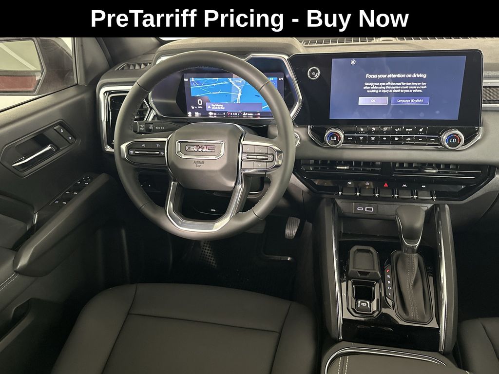 new 2025 GMC Canyon car, priced at $40,995