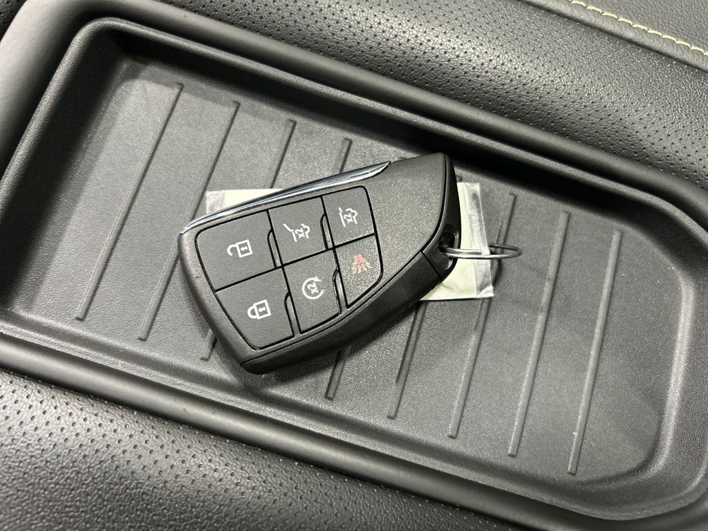 used 2021 GMC Yukon car, priced at $53,309