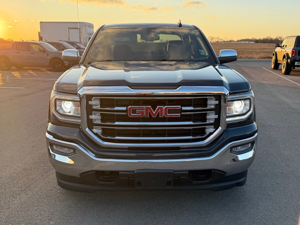 used 2018 GMC Sierra 1500 car, priced at $21,500