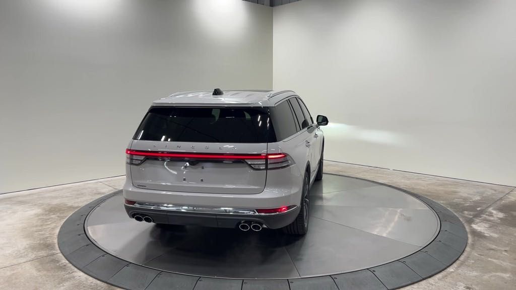 new 2025 Lincoln Aviator car, priced at $78,650