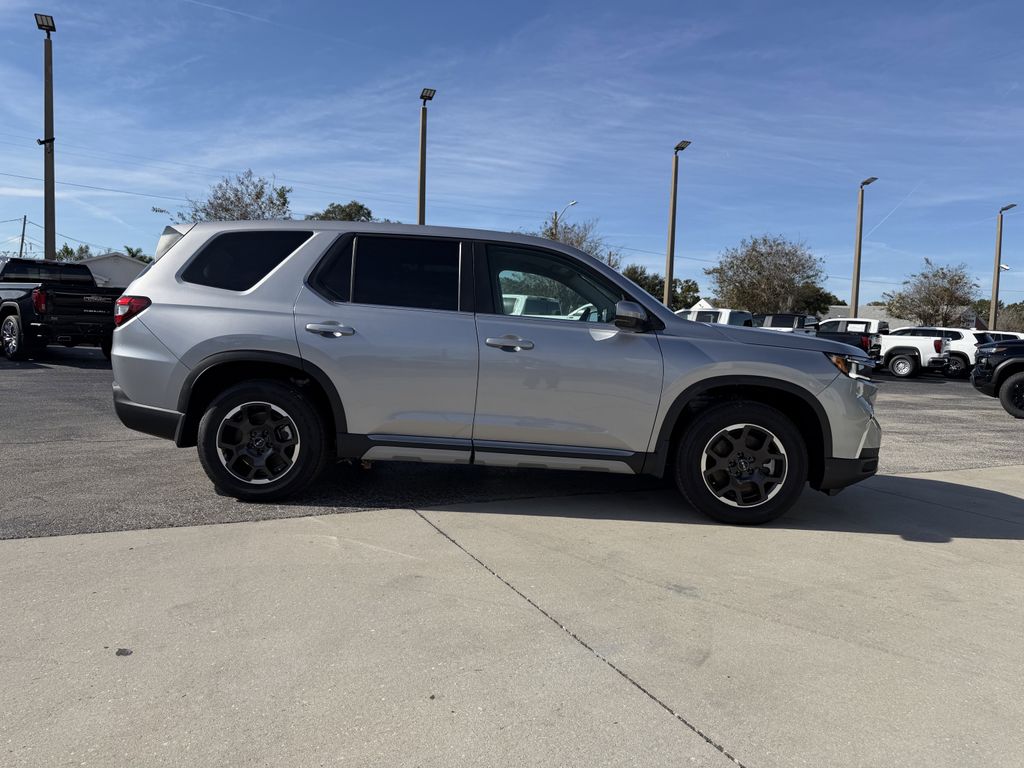 new 2025 Honda Pilot car