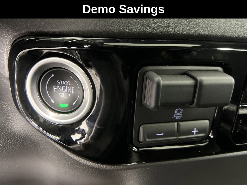 new 2025 GMC Sierra 1500 car, priced at $60,180