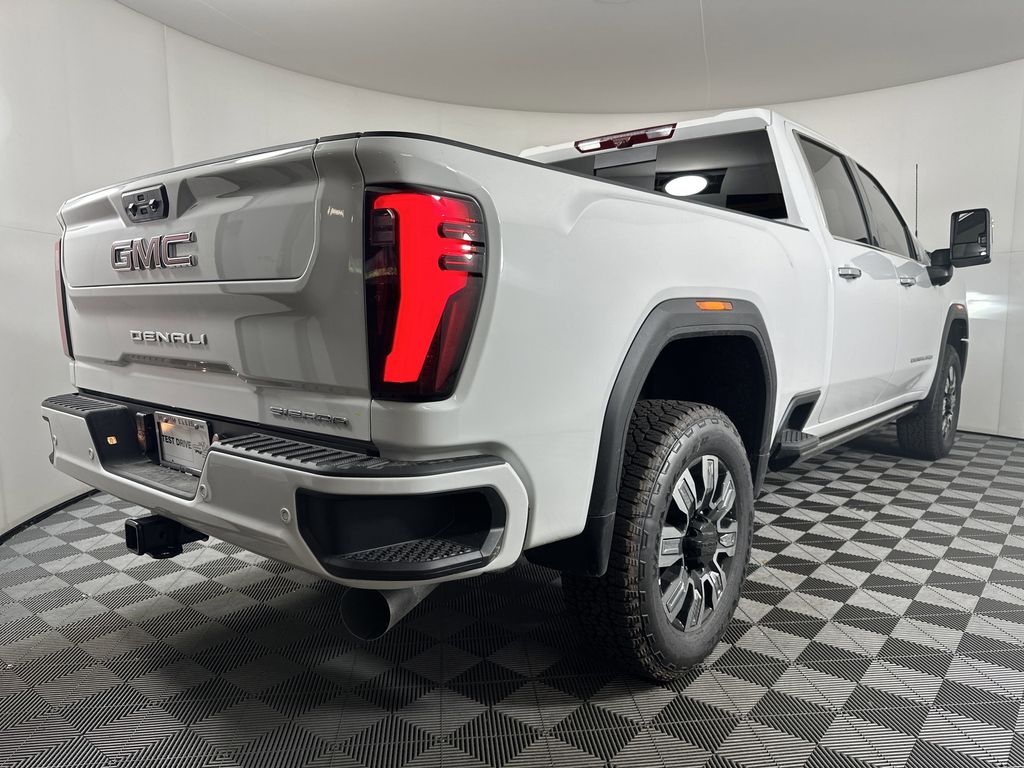 new 2025 GMC Sierra 2500HD car, priced at $86,069