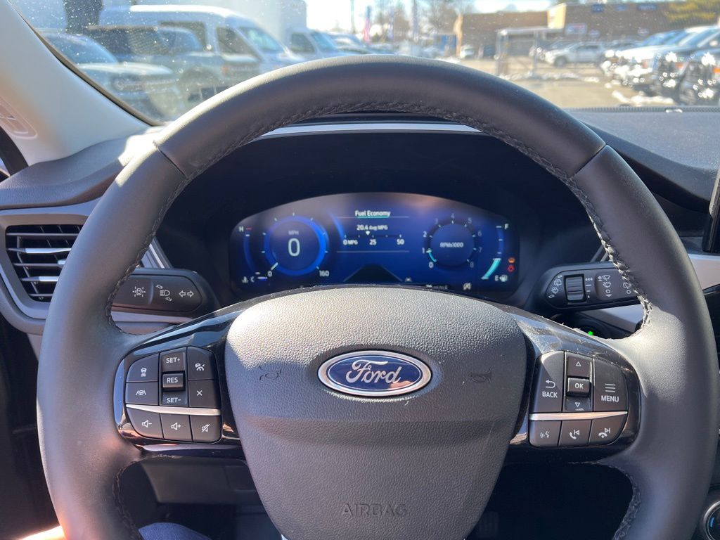 used 2022 Ford Escape car, priced at $23,975