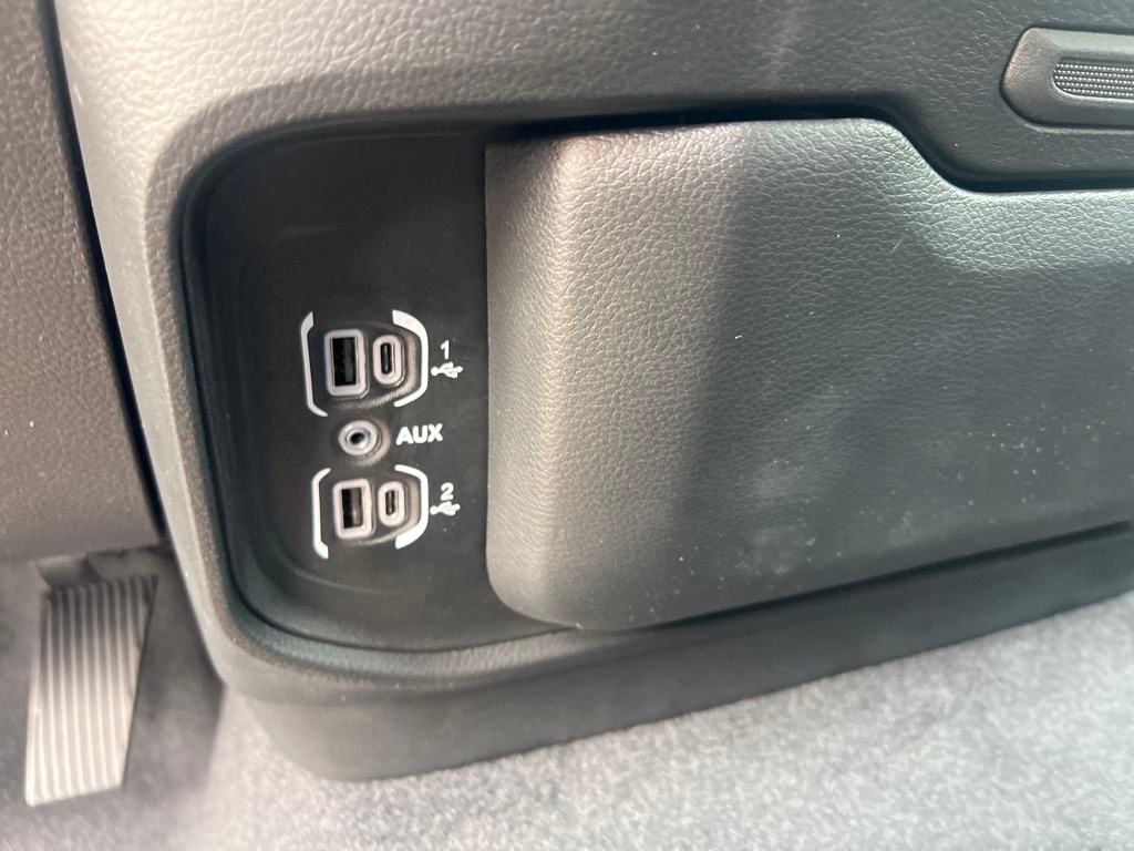 new 2025 Ram 1500 car, priced at $43,990