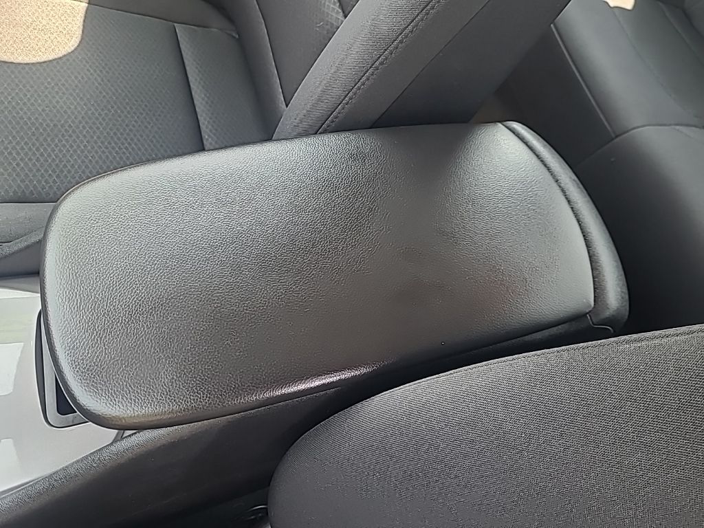 used 2021 Chevrolet Malibu car, priced at $15,947