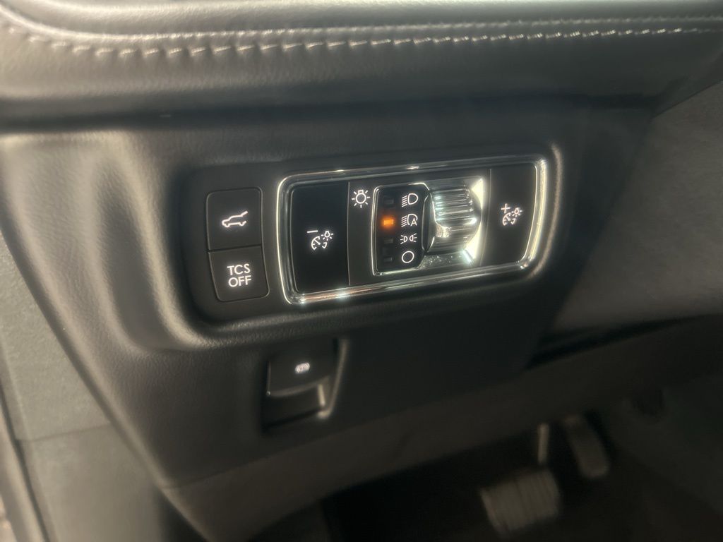 used 2022 Lincoln Nautilus car, priced at $34,983