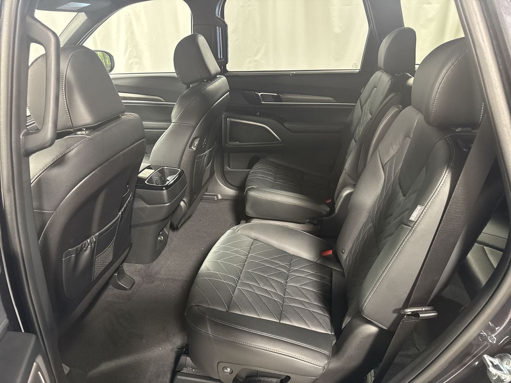 new 2025 Kia Telluride car, priced at $46,178
