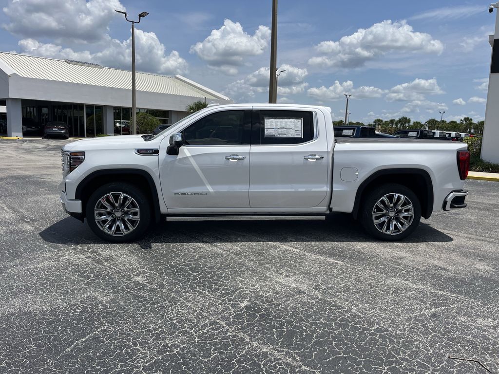new 2025 GMC Sierra 1500 car, priced at $75,498