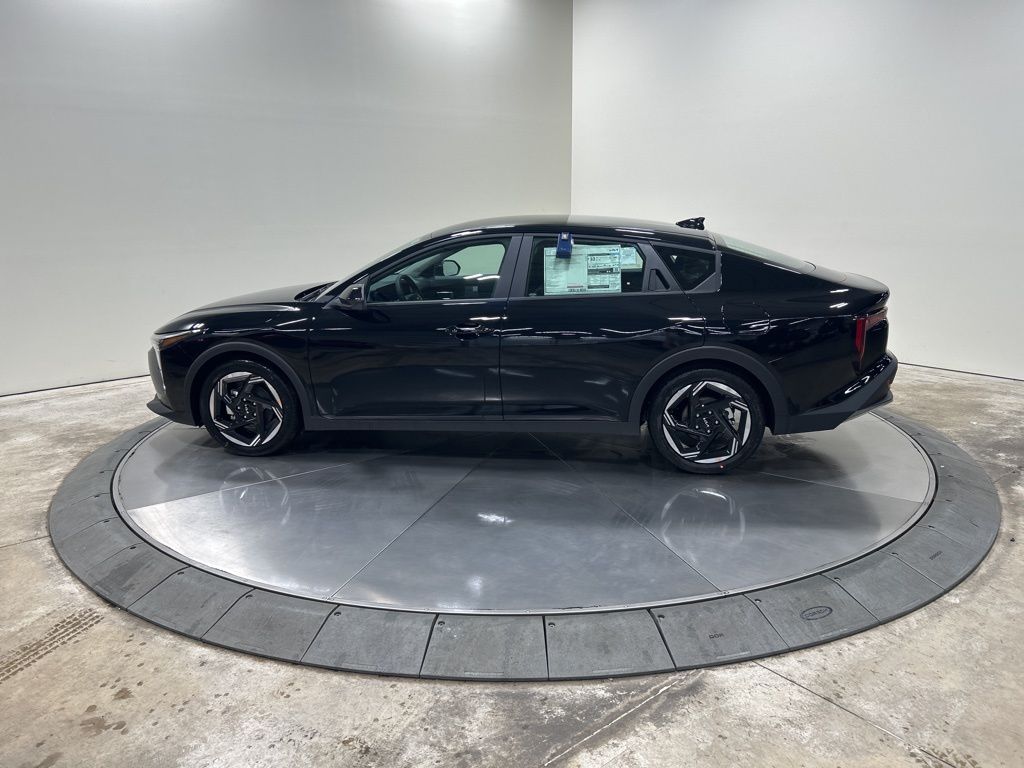 new 2025 Kia K4 car, priced at $22,957
