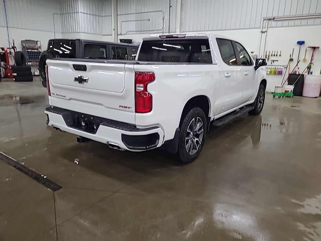 used 2022 Chevrolet Silverado 1500 car, priced at $42,992