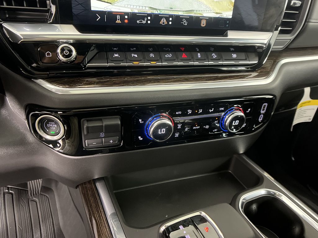 new 2025 GMC Sierra 1500 car, priced at $61,430