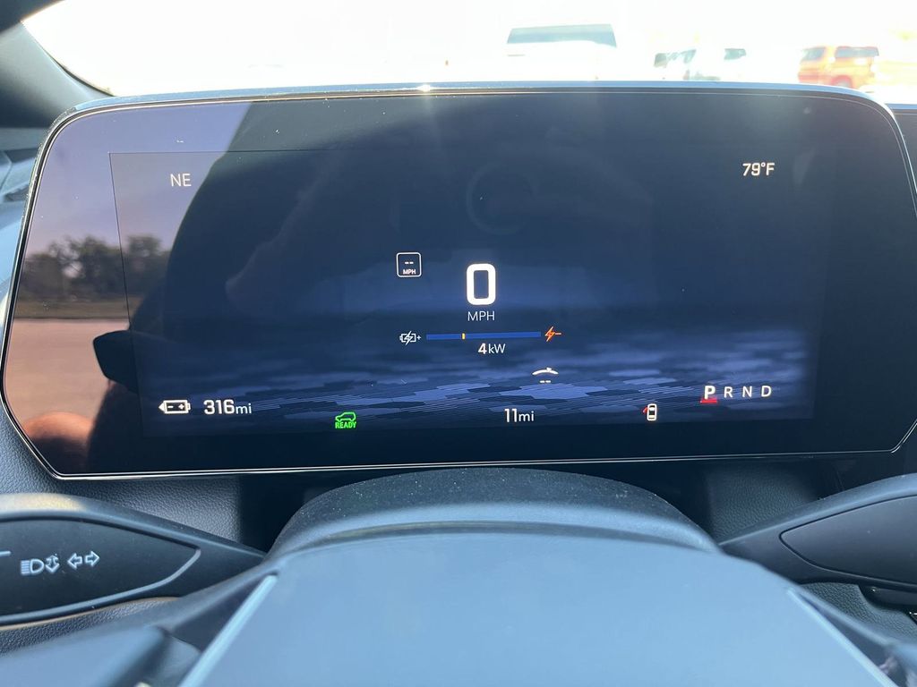 new 2025 Chevrolet Equinox EV car, priced at $45,347