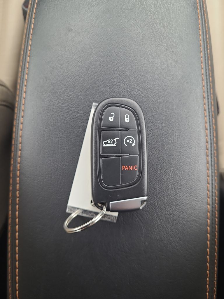 used 2015 Jeep Cherokee car, priced at $13,618