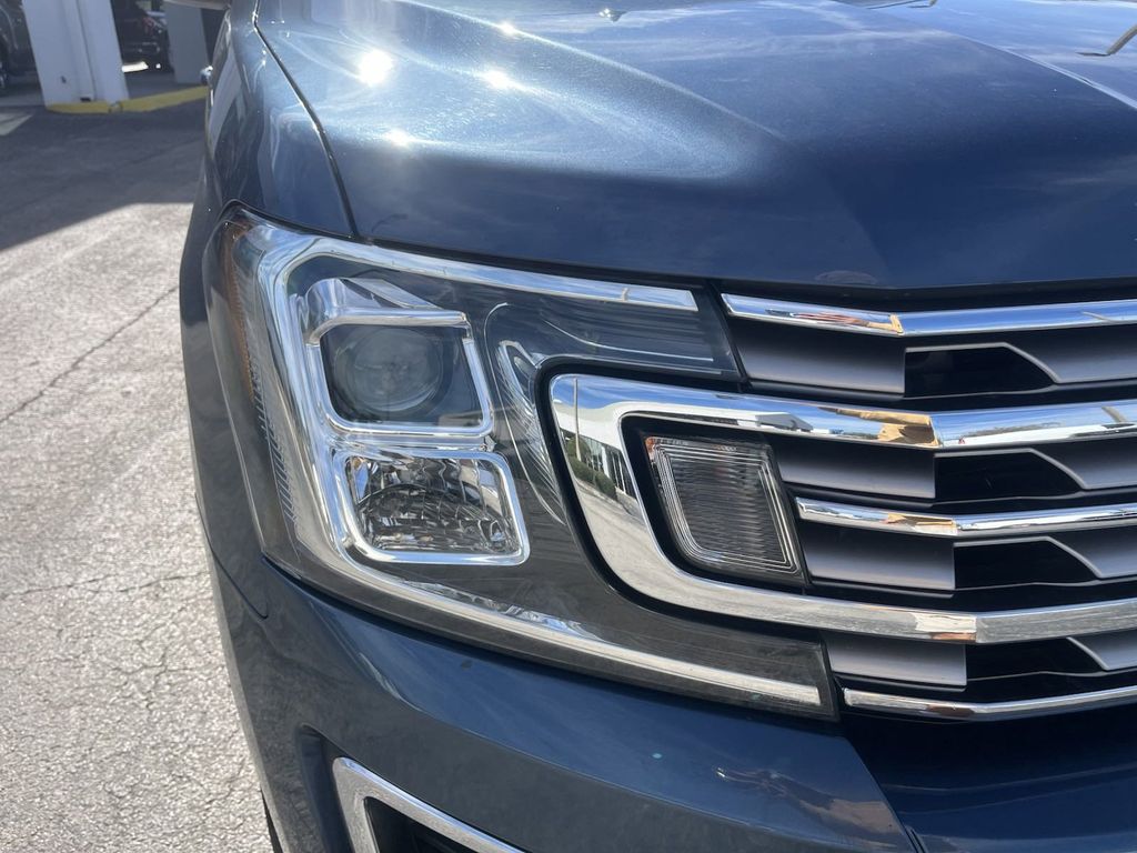 used 2018 Ford Expedition car, priced at $23,792