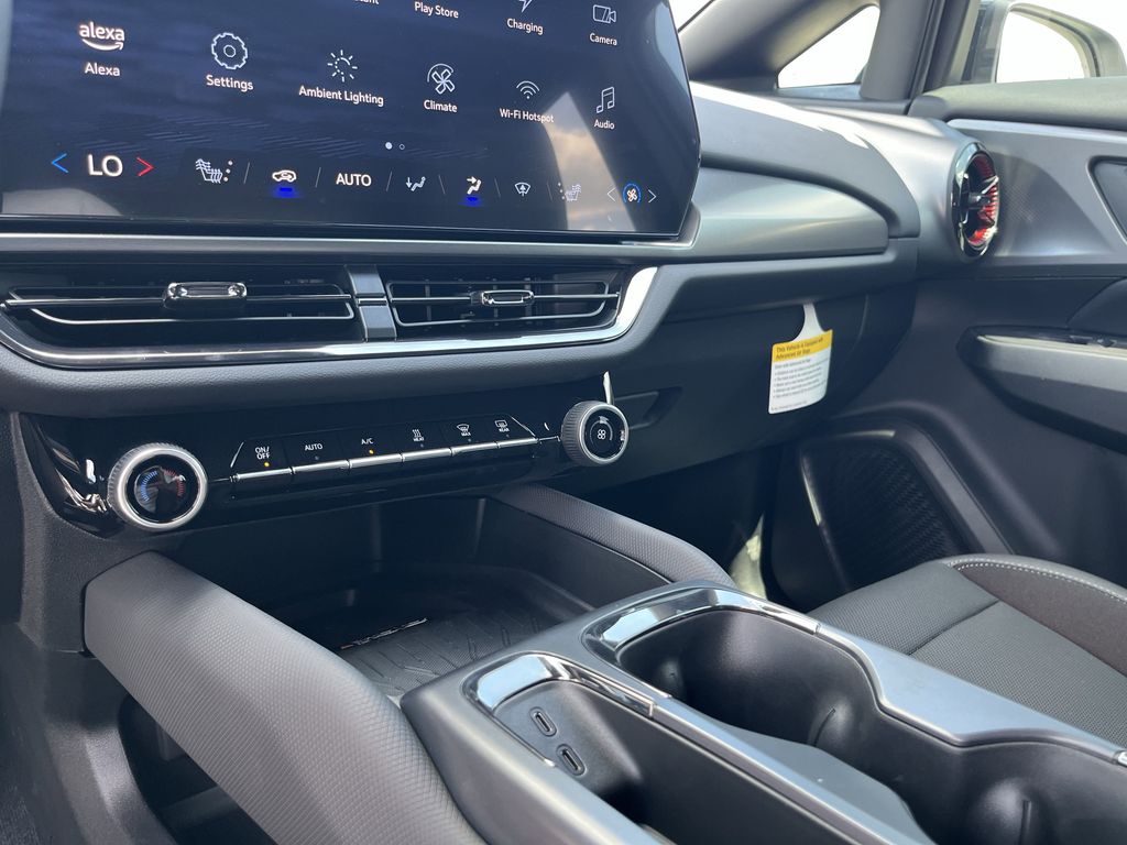 new 2025 Chevrolet Equinox EV car, priced at $41,480