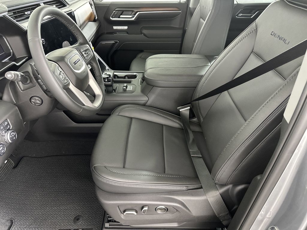 new 2025 GMC Sierra 1500 car, priced at $69,494