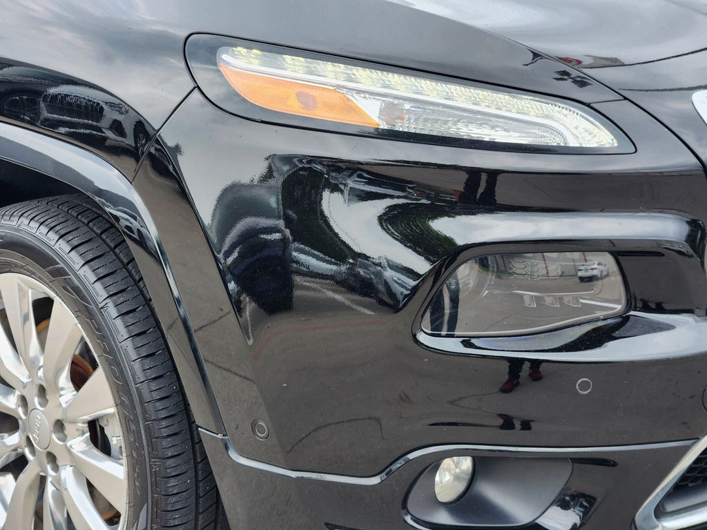 used 2017 Jeep Cherokee car, priced at $17,691