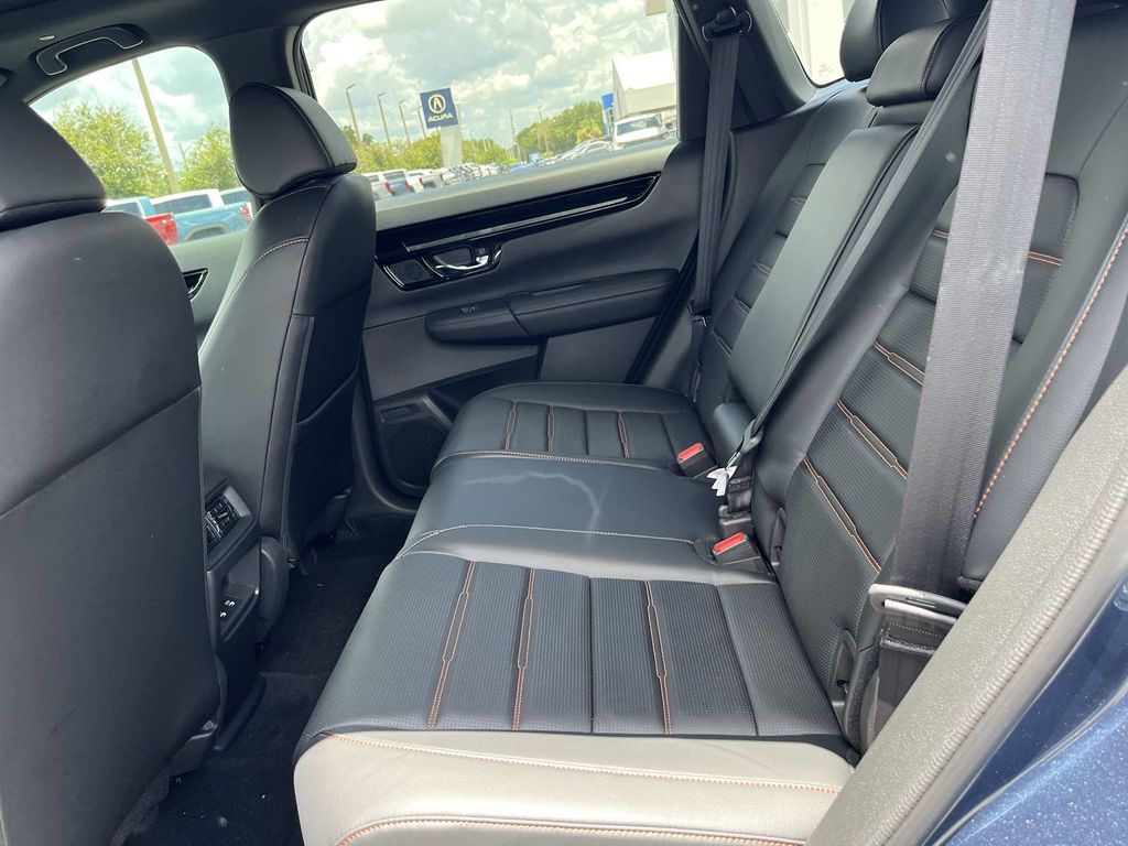 new 2025 Honda CR-V Hybrid car, priced at $40,795
