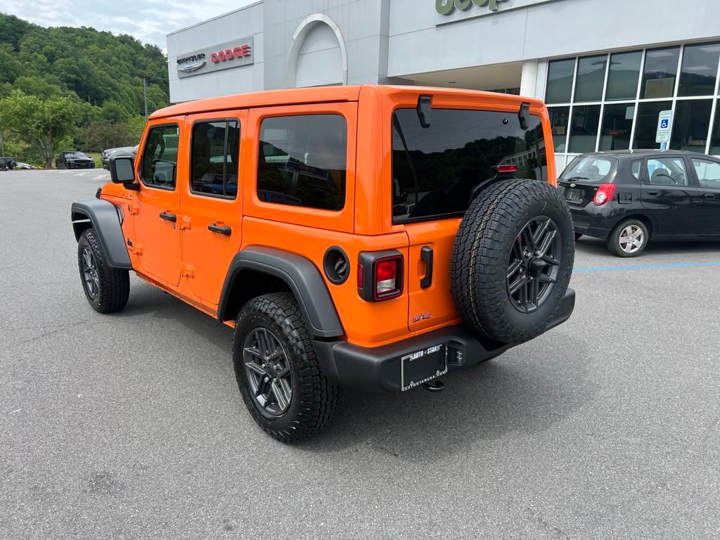 new 2025 Jeep Wrangler car, priced at $48,129