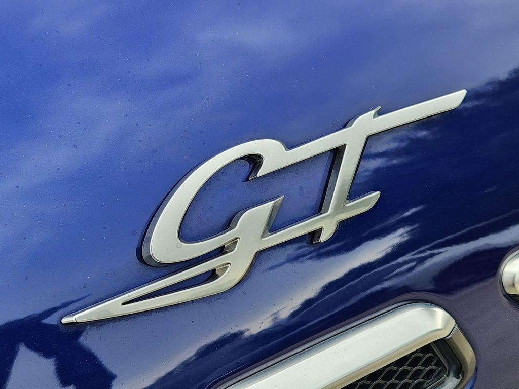 used 2023 Maserati Grecale car, priced at $37,921