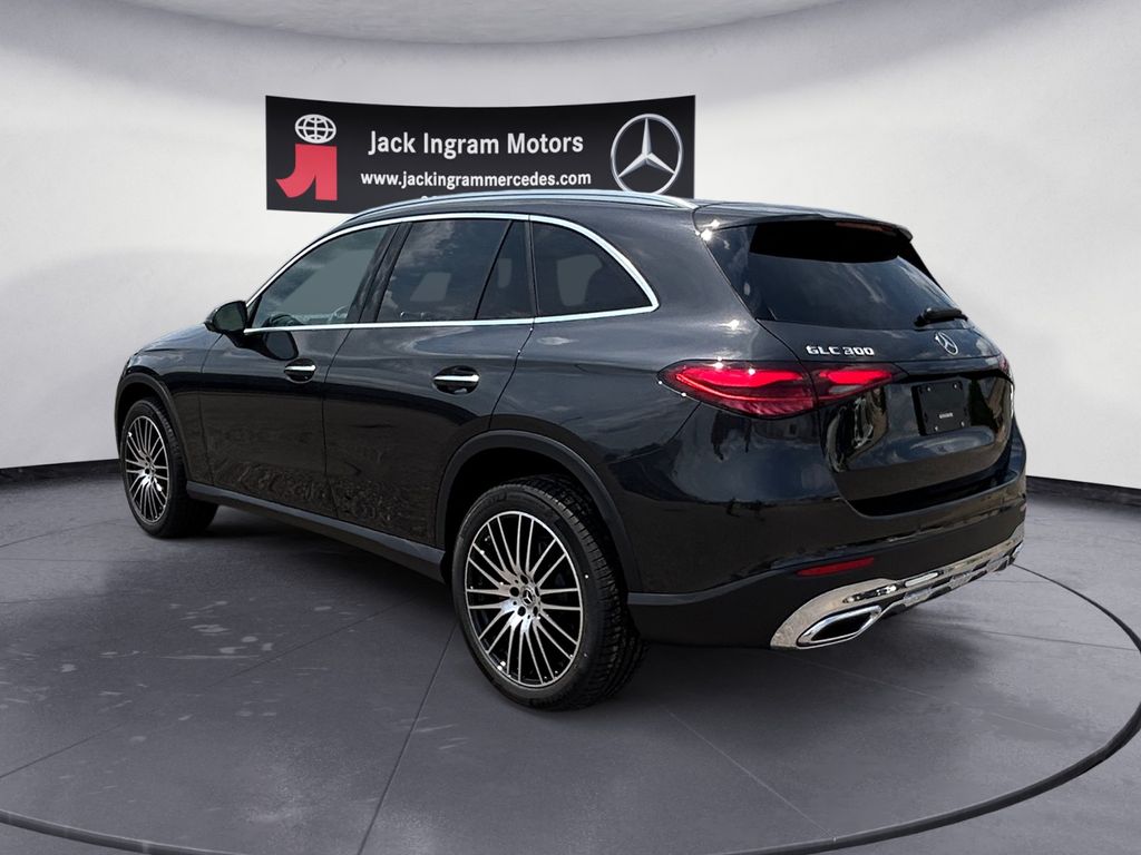 new 2025 Mercedes-Benz GLC car, priced at $56,895