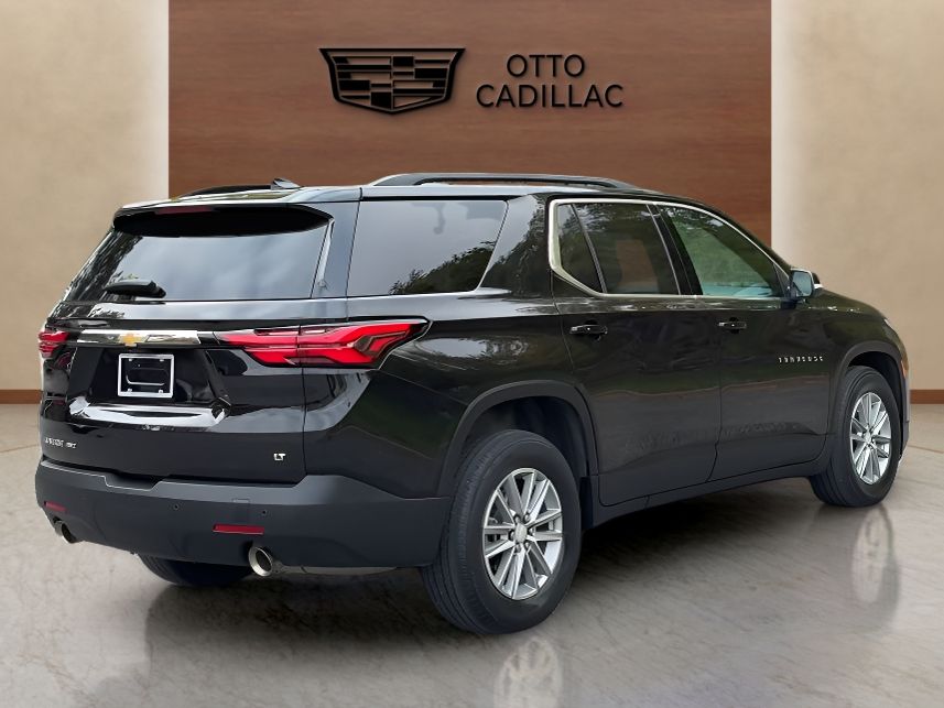 used 2023 Chevrolet Traverse car, priced at $33,900
