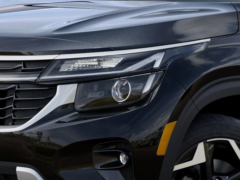 new 2025 Kia Seltos car, priced at $24,574