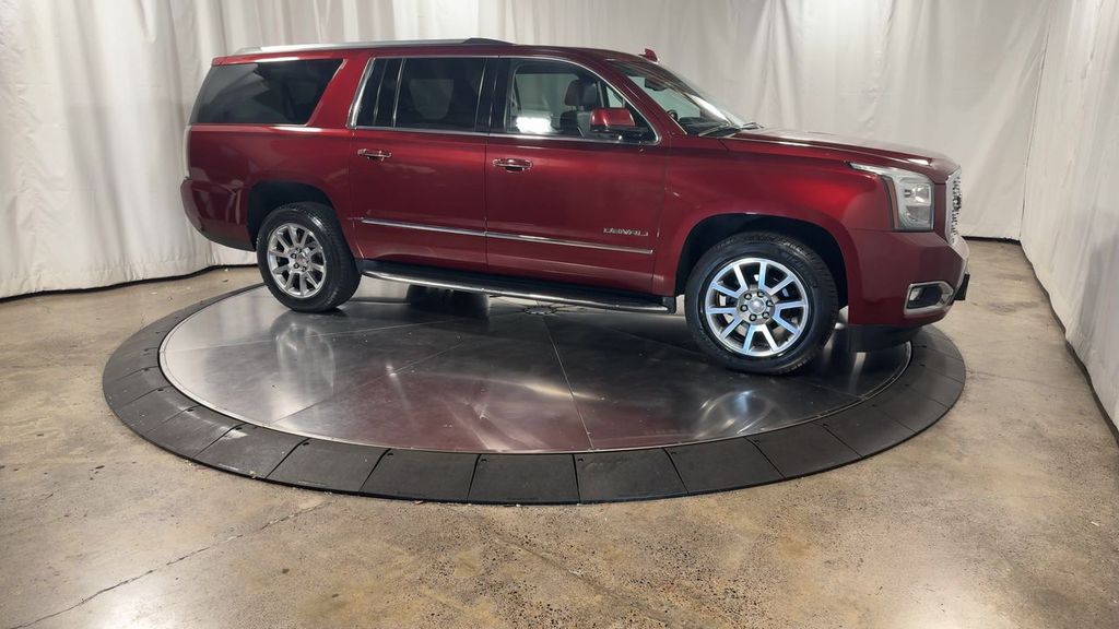 used 2020 GMC Yukon XL car, priced at $41,991