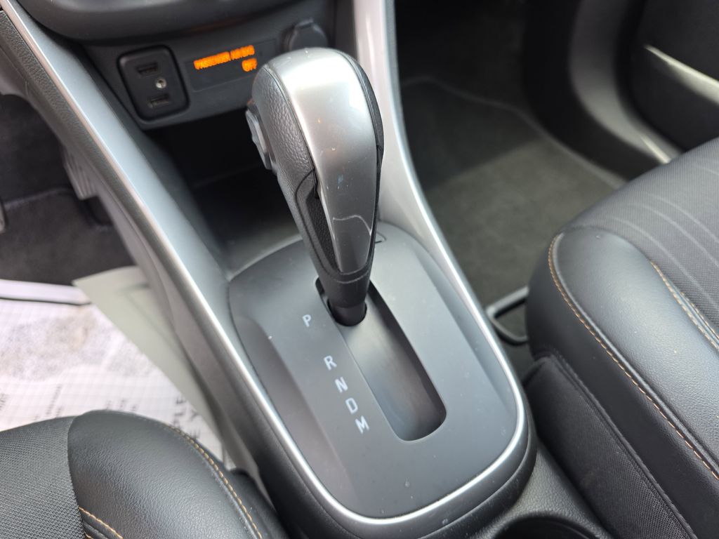used 2022 Chevrolet Trax car, priced at $16,194