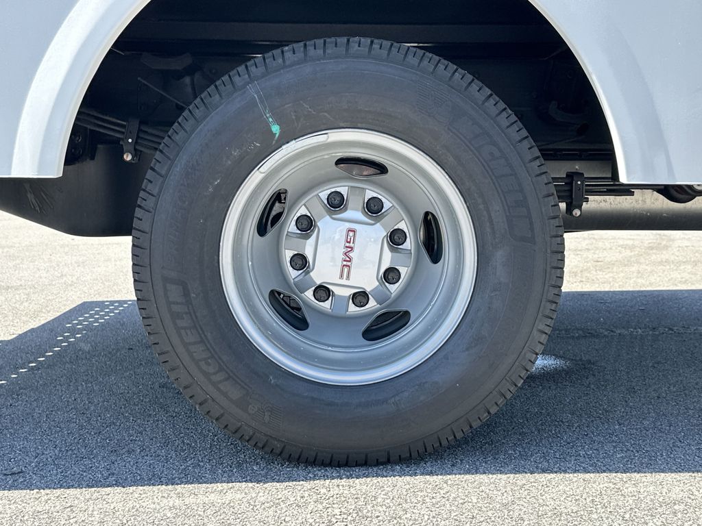 new 2024 GMC Sierra 3500HD car, priced at $50,953
