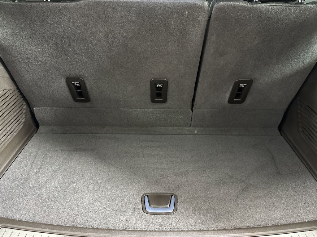 used 2023 GMC Yukon car, priced at $66,936
