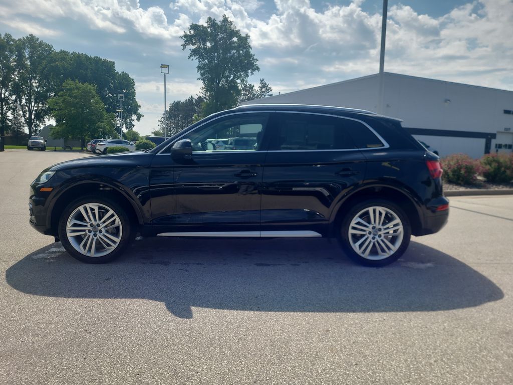 used 2018 Audi Q5 car, priced at $19,656