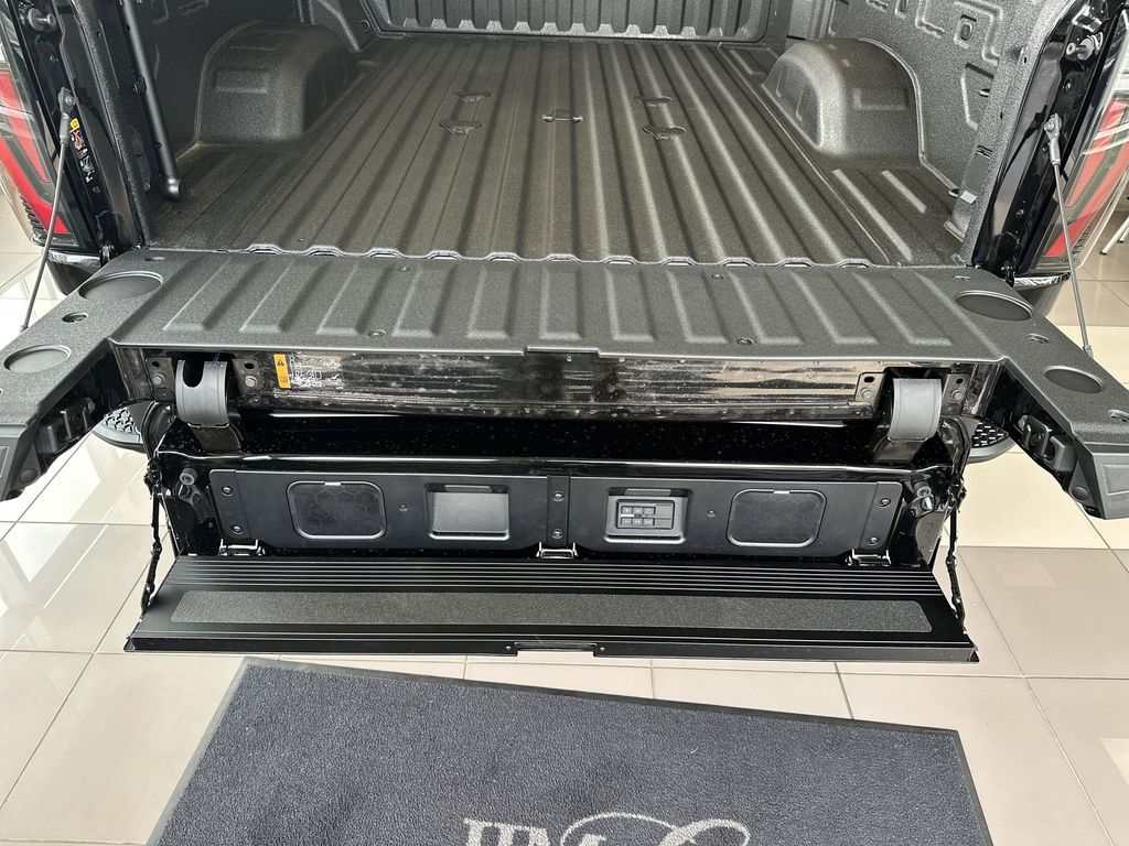 new 2025 GMC Sierra 2500HD car, priced at $94,549