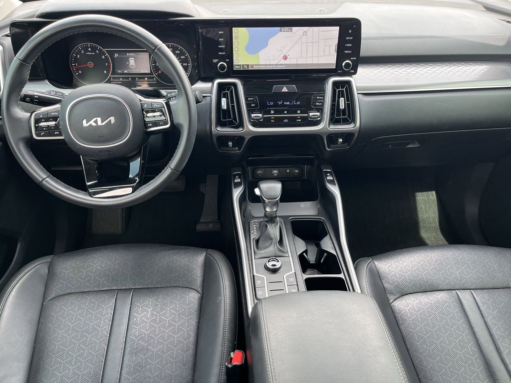 used 2023 Kia Sorento car, priced at $26,542
