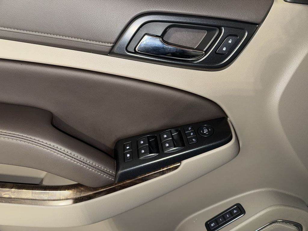 used 2017 Chevrolet Suburban car, priced at $24,983