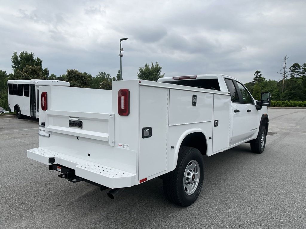 new 2024 GMC Sierra 2500HD car, priced at $44,878