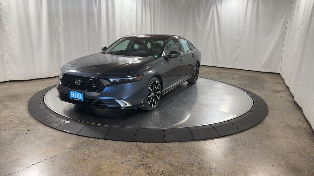 new 2025 Honda Accord Hybrid car, priced at $40,450