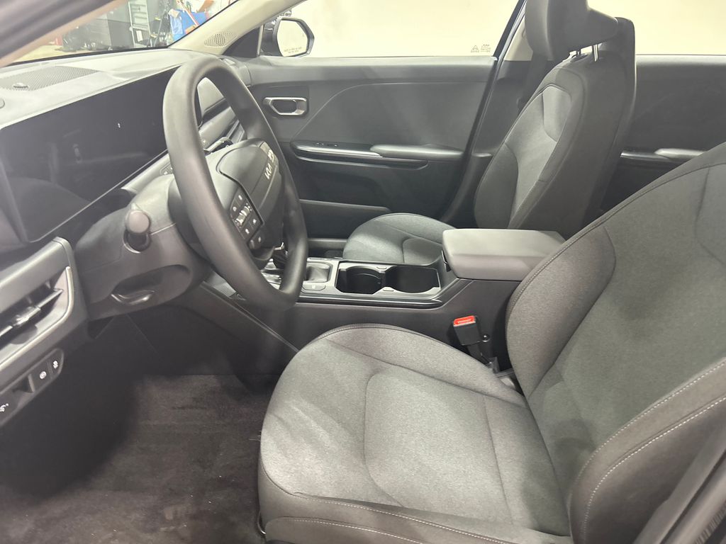 new 2025 Kia K4 car, priced at $23,665