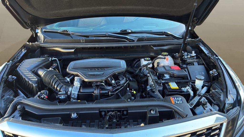 used 2022 Cadillac XT5 car, priced at $36,900