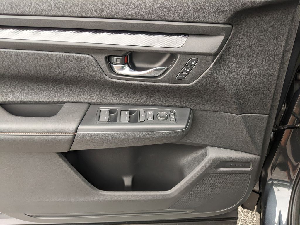 new 2026 Honda CR-V Hybrid car, priced at $38,382